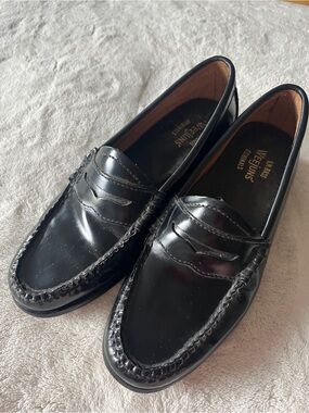 Bass Weejuns Whitney Black Leather Penny Loafers, 5.5